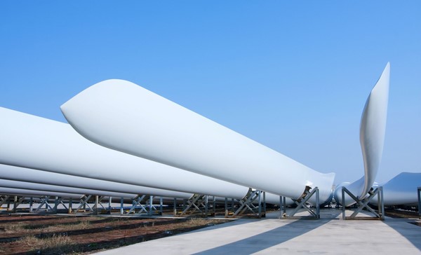 Silicone solutions are used for infusion molding of the composite materials in windmill blades